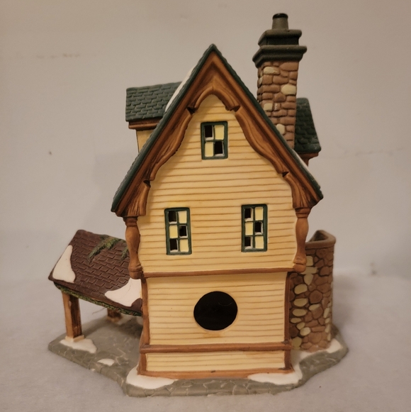 Santa's Workbench "Potion & Pill Apothecary" - Picture 3 of 5